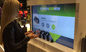 Smart Digital Interactive Retail wyświetla gromadzenie danych z reklamą wideo